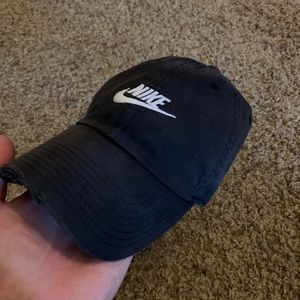 Nike heritage86 hat (dad hat)